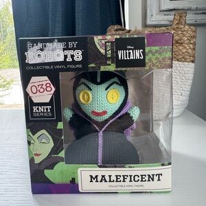 Handmade By Robots Disney Villains Maleficent Knit Series Vinyl Figure 038